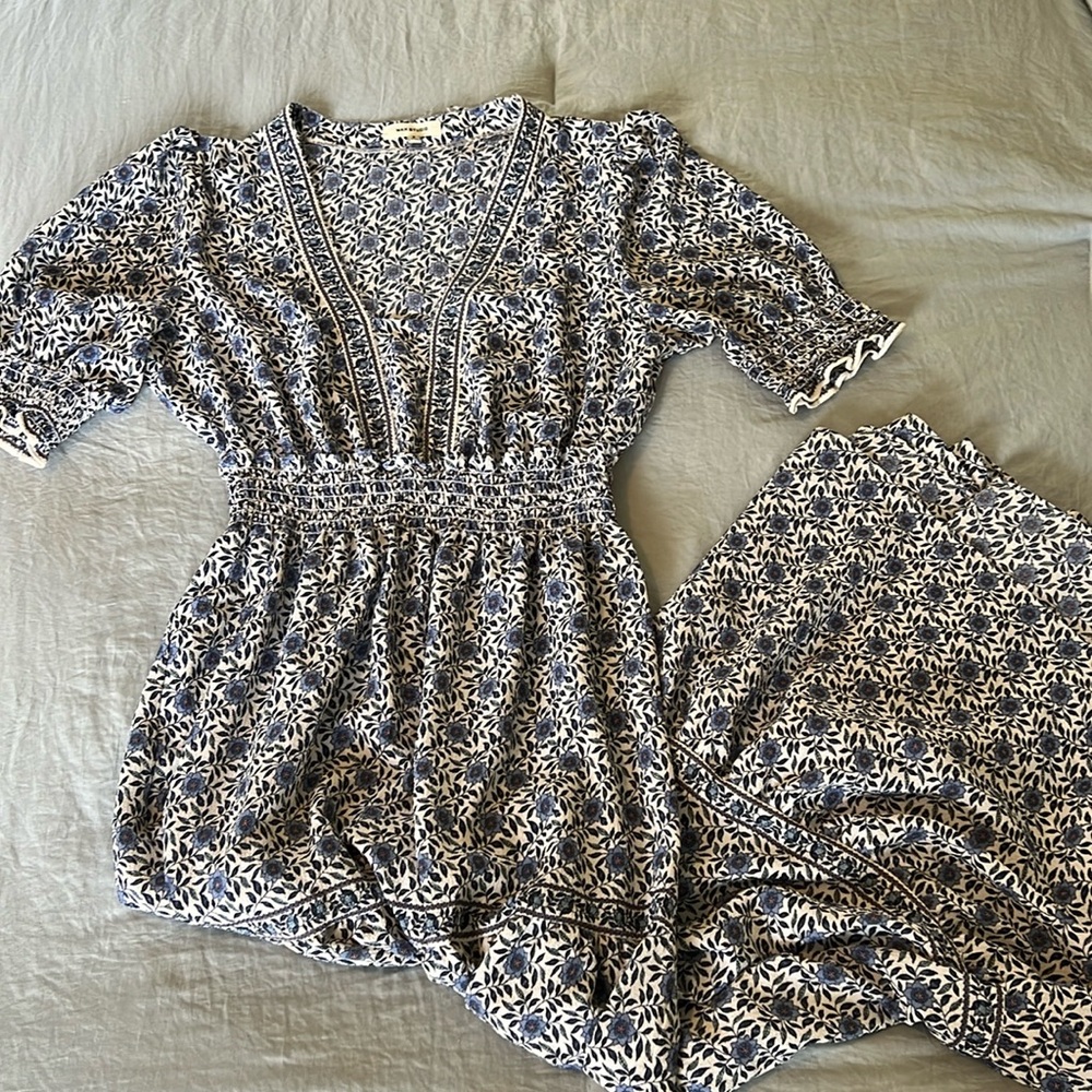 Max Studio long beautiful blue floral dress size S